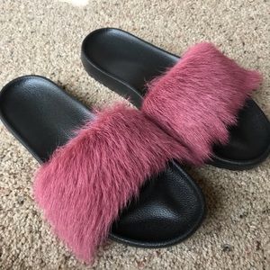 UGG Royale Sandals NWOT